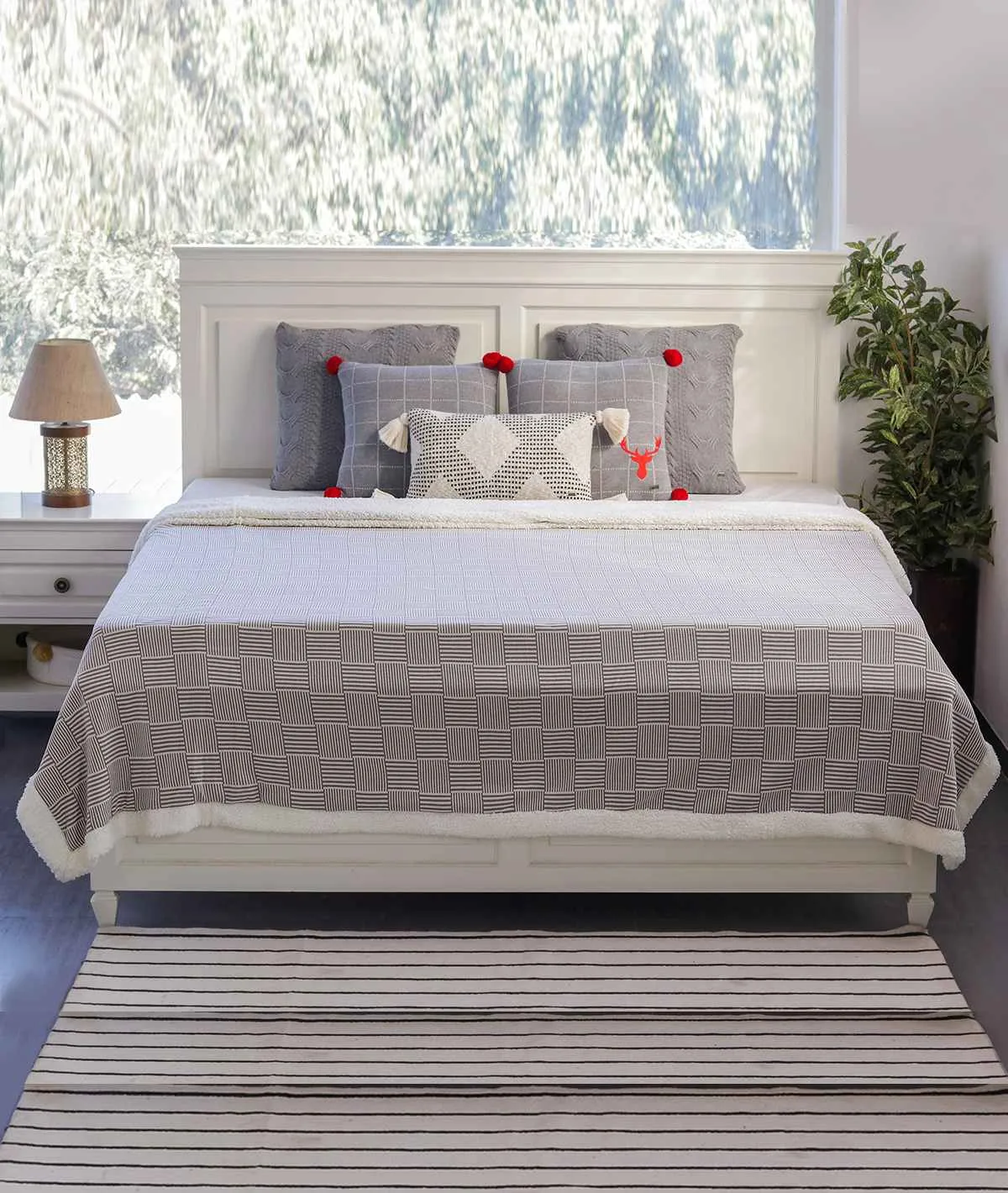 Casa Luxor Cotton Knitted Double Bed Sherpa Comforter in Light Grey & Ivory Color (229Cm X 254 Cm)